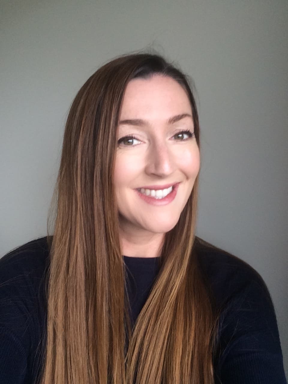 Portrait of Emma Milner, co-founder of Lessona and registered New Zealand primary teacher