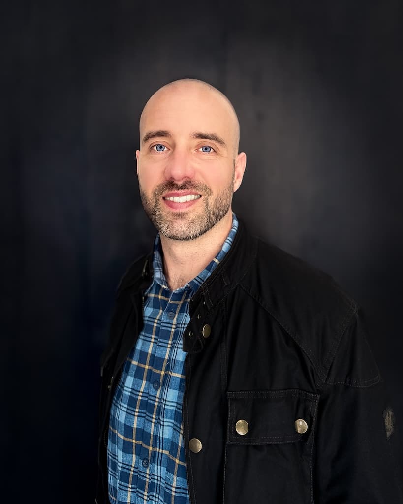 Portrait of Stephen Milner, co-founder of Lessona